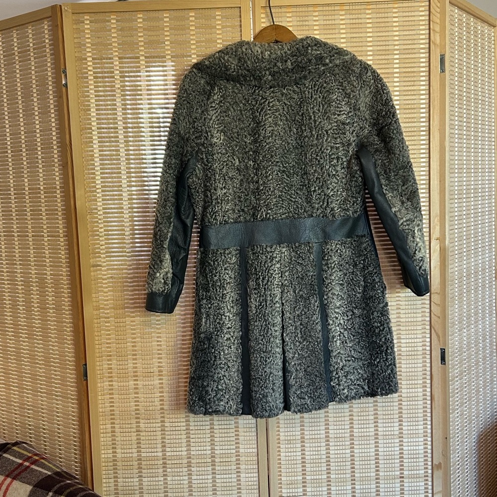 Vintage Women's Fur and Leather Gray and Coat - Picture 3 of 4